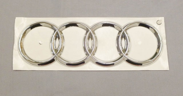 AUDI純正 リアエンブレムAUDI A8quattro,S8,Q74E08537422ZZ